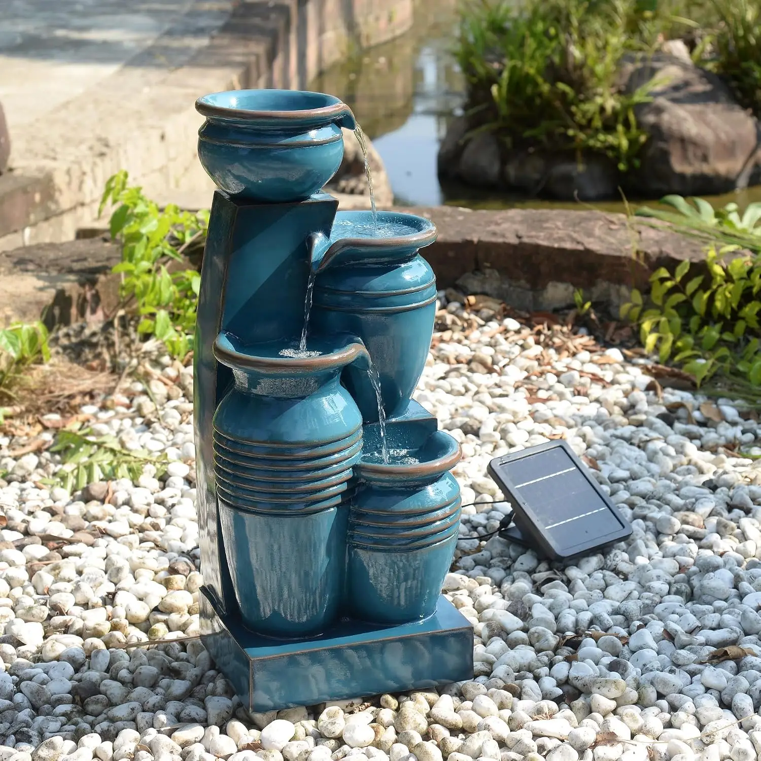 Fontaine à eau solaire à 4 niv - Outdoor Lighting Company avis et prix